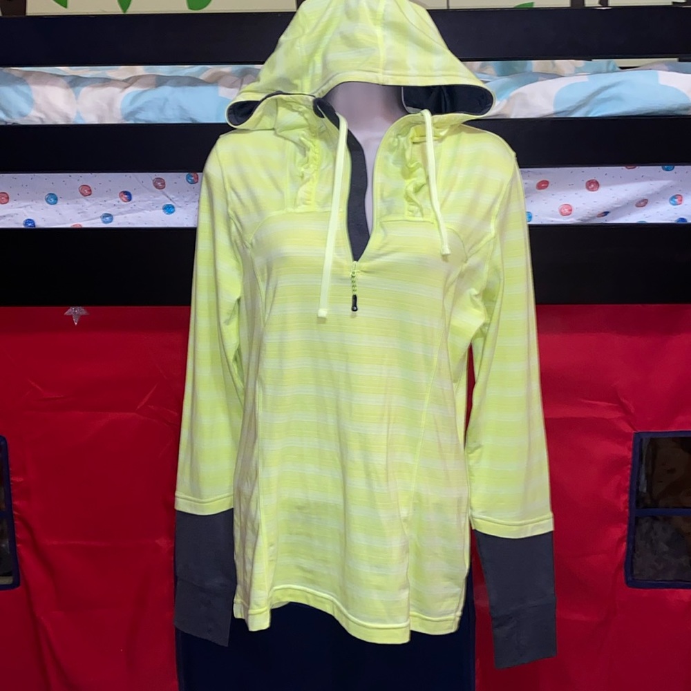 MPG activewear neon yellow top sz M hooded - Picture 2 of 5
